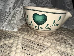 Vintage Green Heart Nesting Mixing Bowls, Set of 2 Country Cottage Kitchen